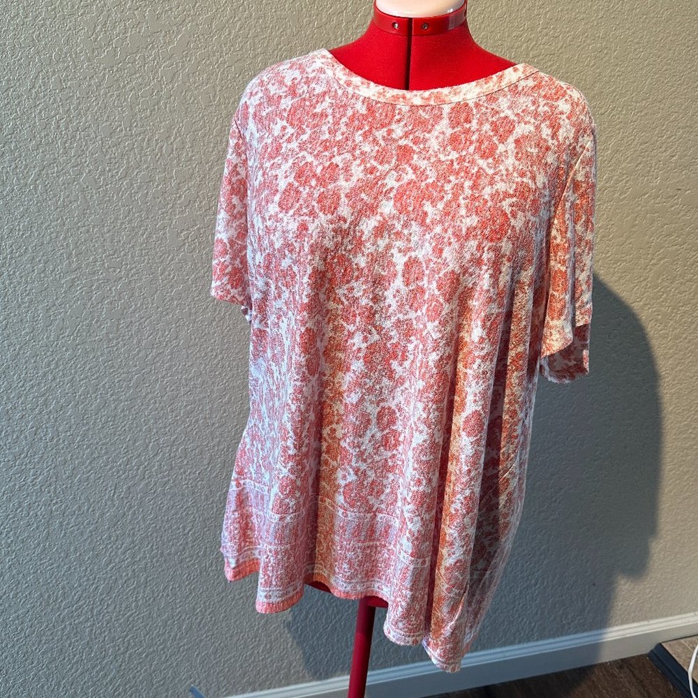 Collection by Bobeau- Floral T-Shirt Size 3X